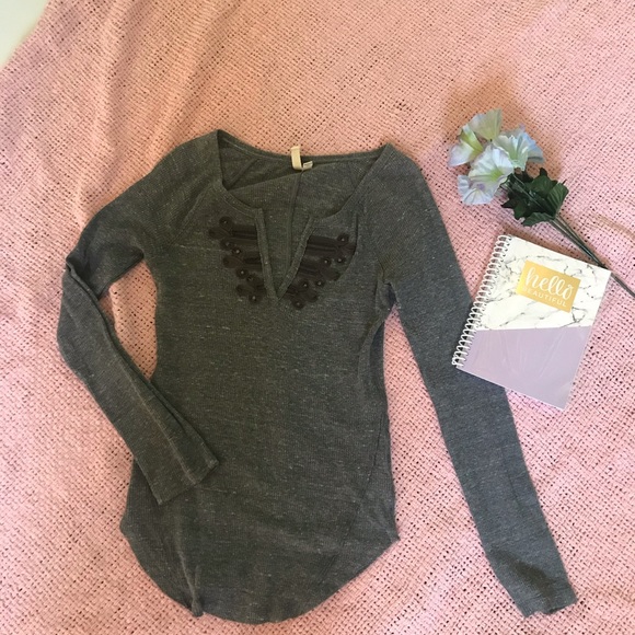 We The Free Tops - 📌WE THE FREE